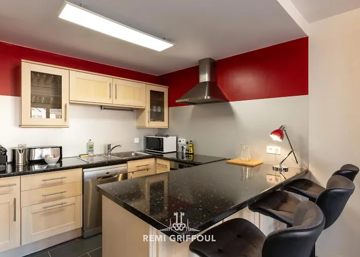 Les Armateurs Charming Gem In The City Center Private Parking 2 Guest