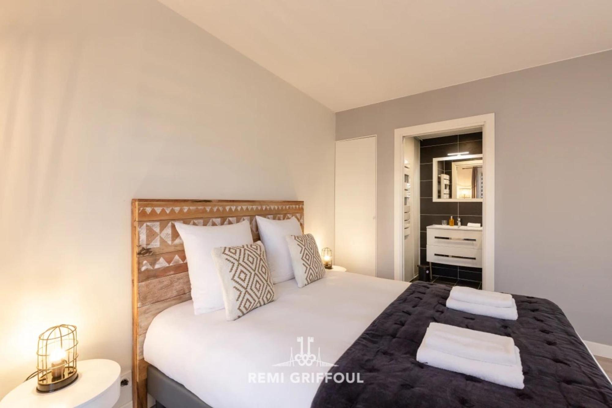 Apartment Les Armateurs Charming Gem In The Center Private Parking 2 Guest *
